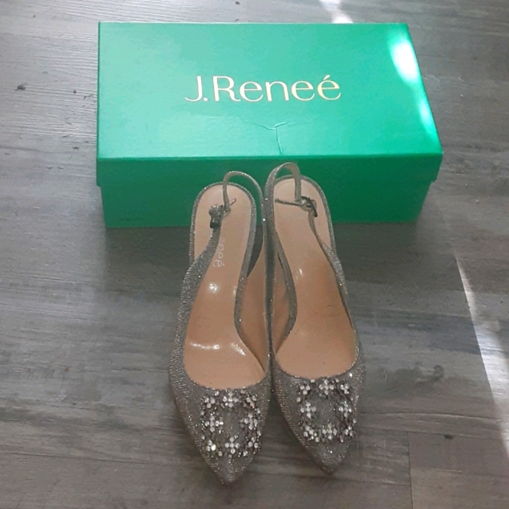 J.Renee
